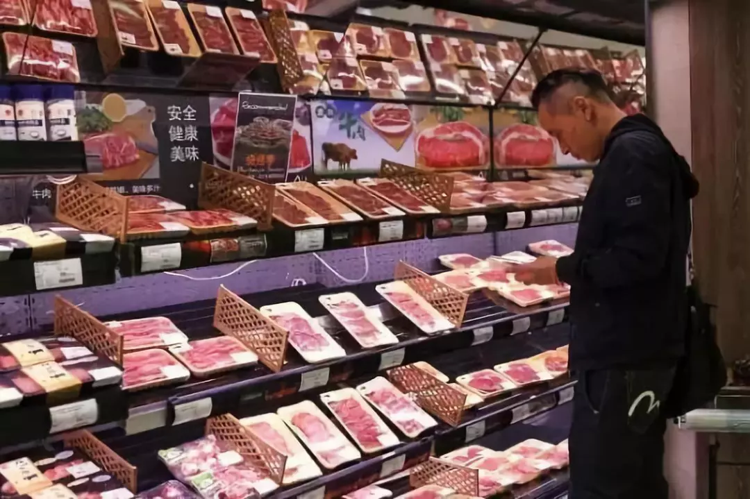 【冷眼熱評】同樣是賣烤腸，為啥別人比你賣得多？